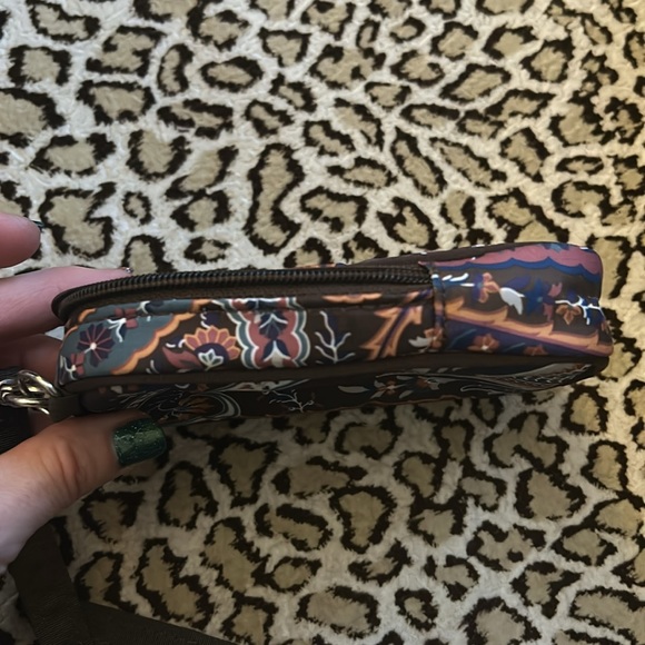 🐾 4 for $20 Lesportsac wristlet great condition - Picture 5 of 6